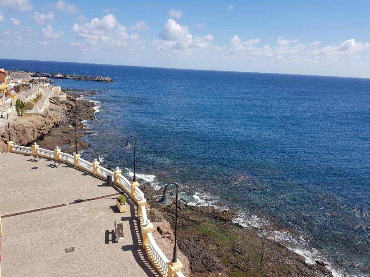 Piso En Primera Linea Con Vistas Directas Al Mar Melenara Eksteriør billede